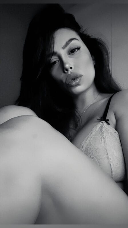 curlyberlin23 - curlyberlin23 - OnlyFans Gratis